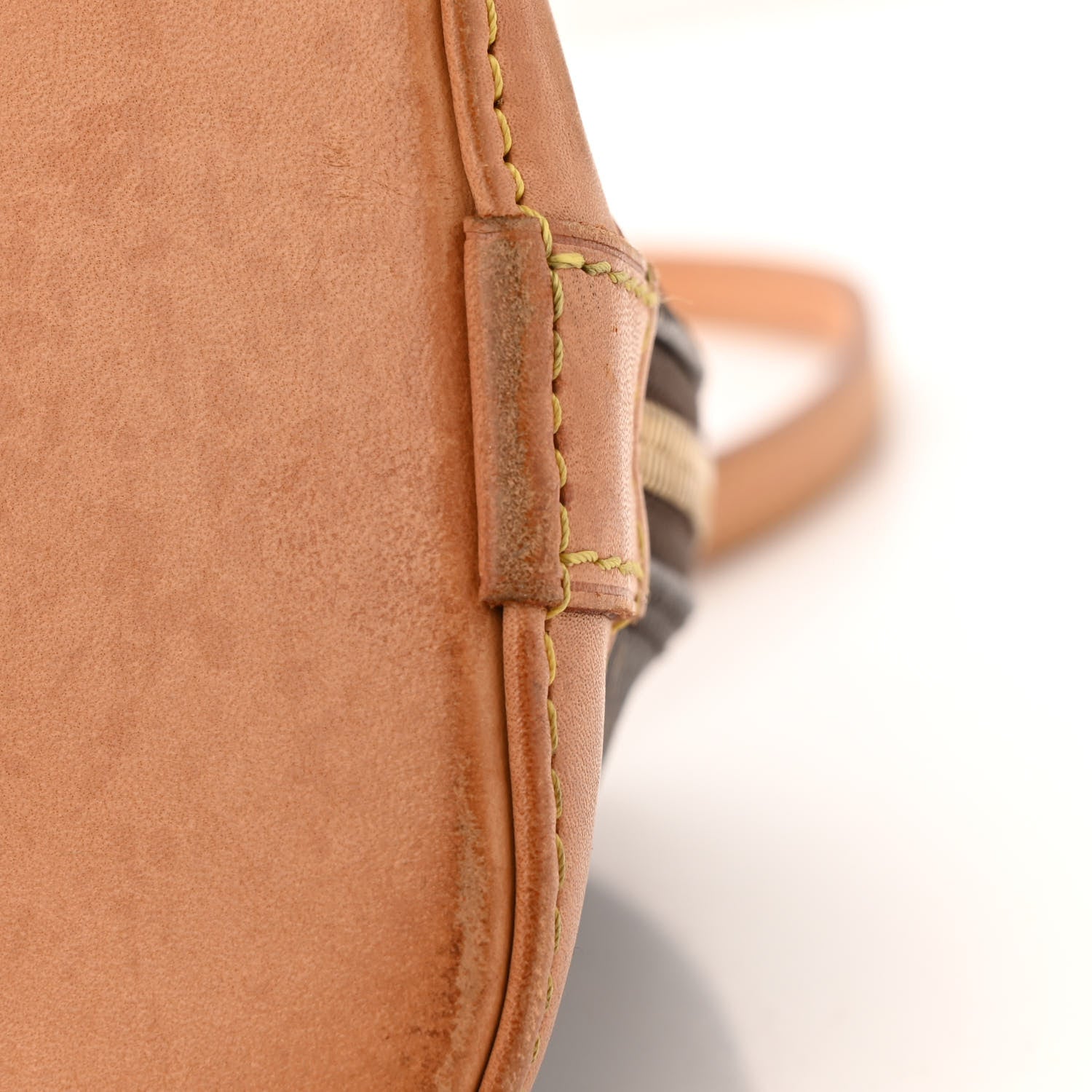 Louis Vuitton Monogram Alma BB 10 of 12