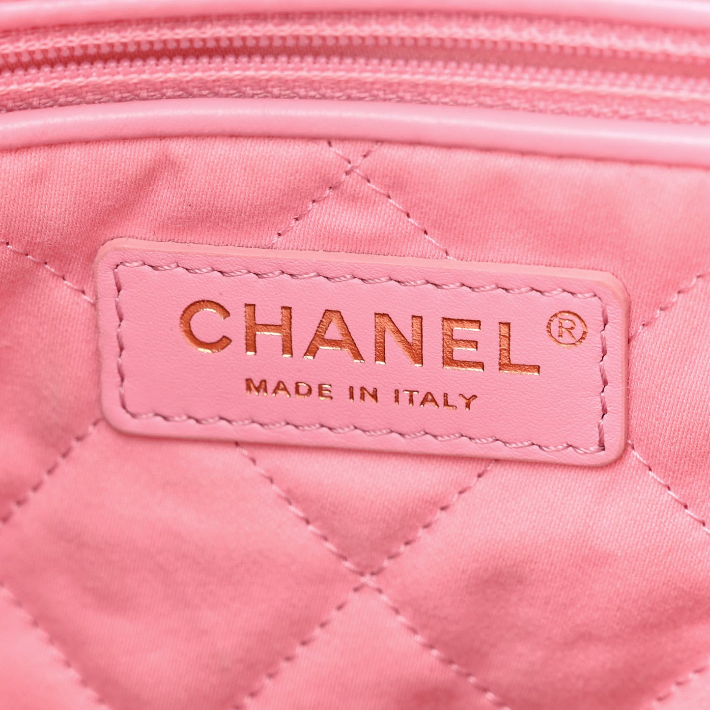 Shiny Calfskin Quilted Small Chanel 22 Light Pink