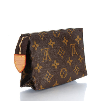 Louis Vuitton Monogram Toiletry Pouch 15 3 of 7