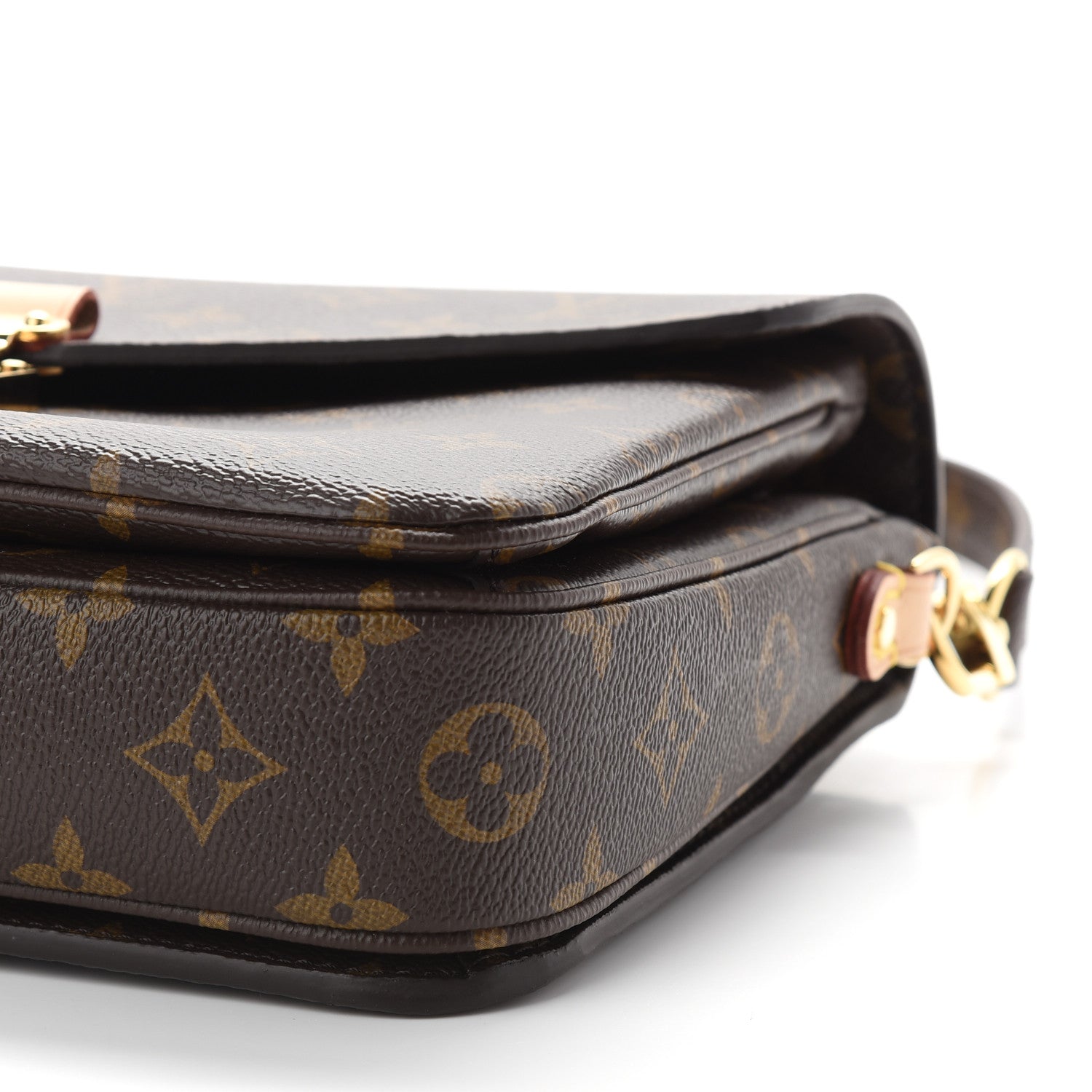 Louis Vuitton Monogram Pochette Metis 8 of 8