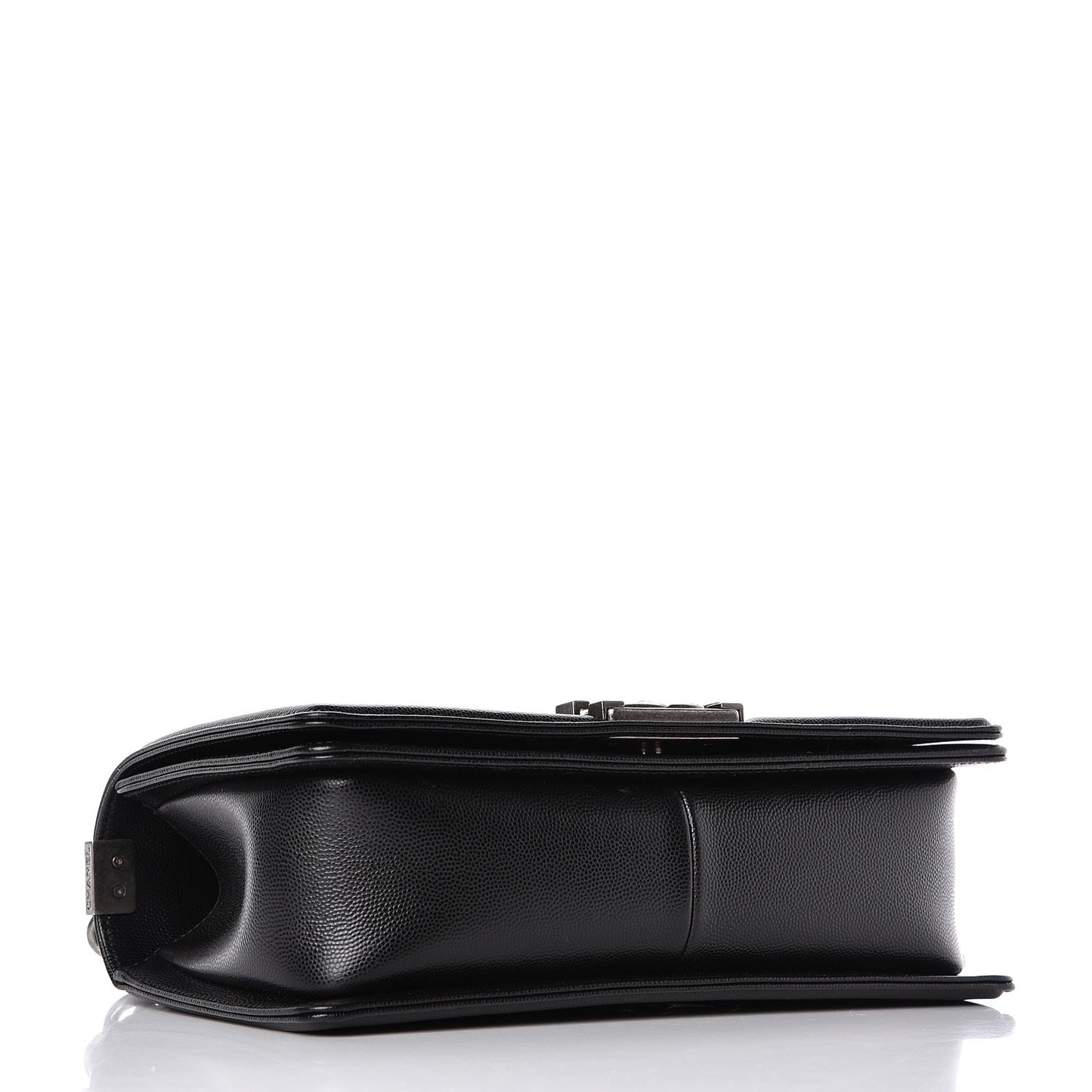 Caviar Quilted Medium Boy Flap Black