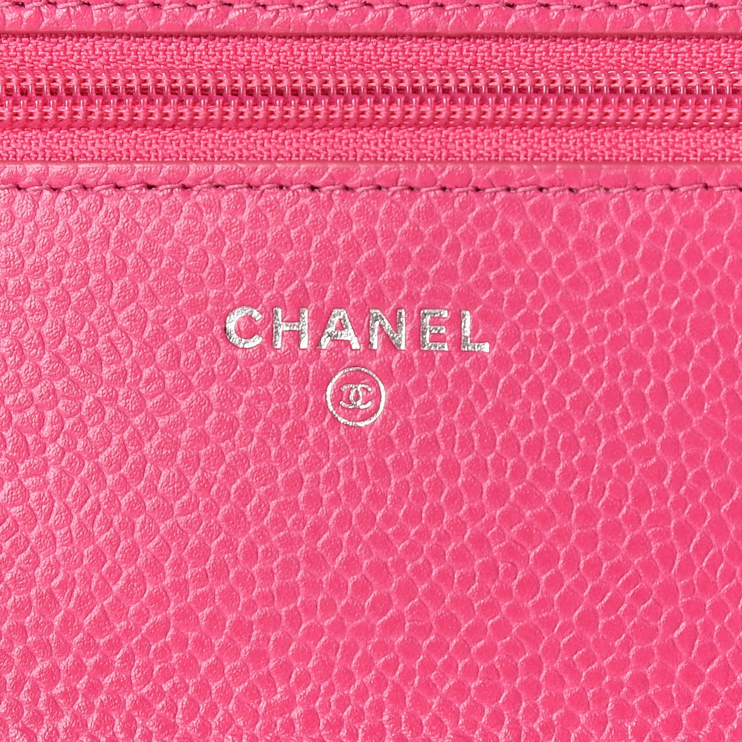 Caviar Quilted Wallet on Chain WOC Pink