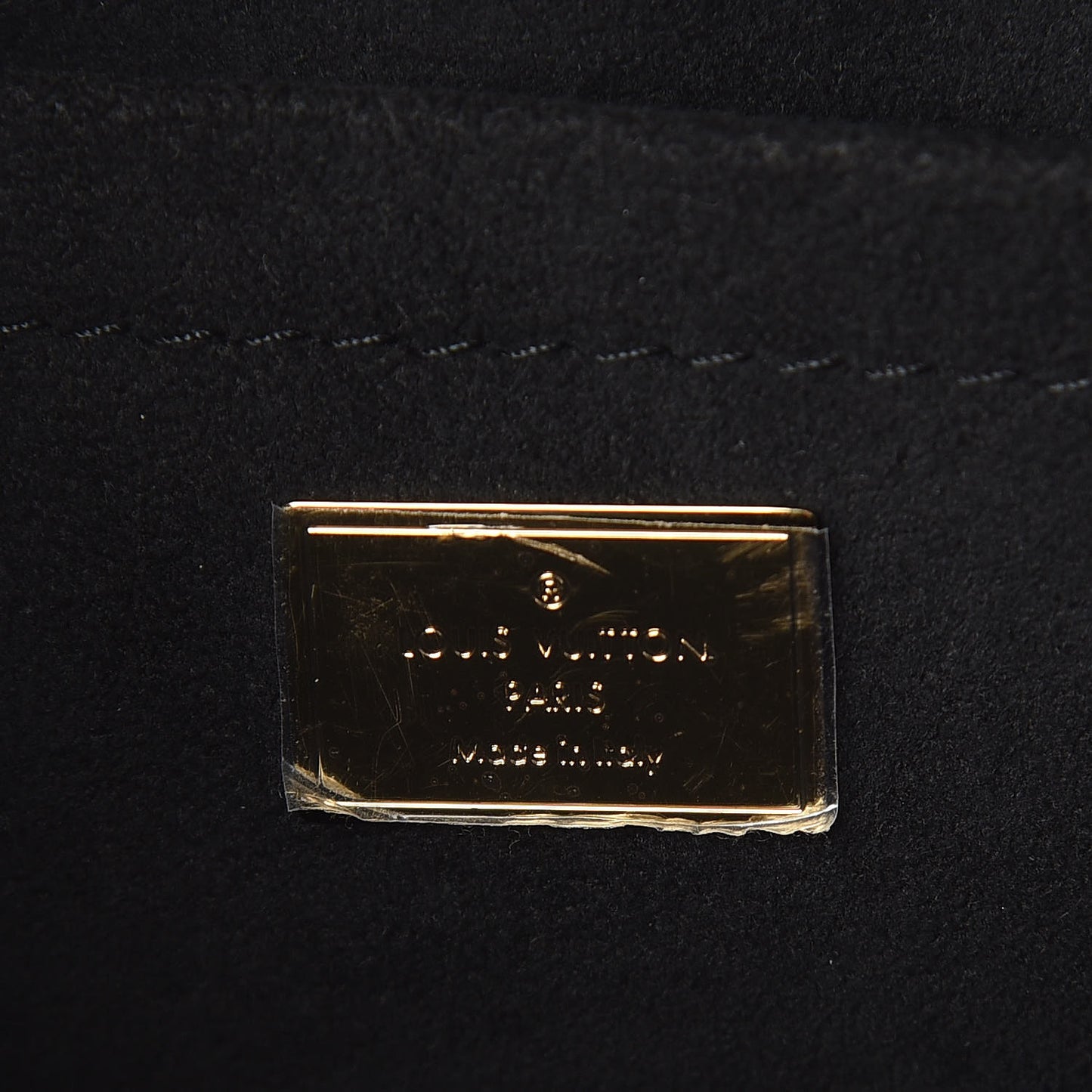 Vernis Epi Monogram Spring Street Black