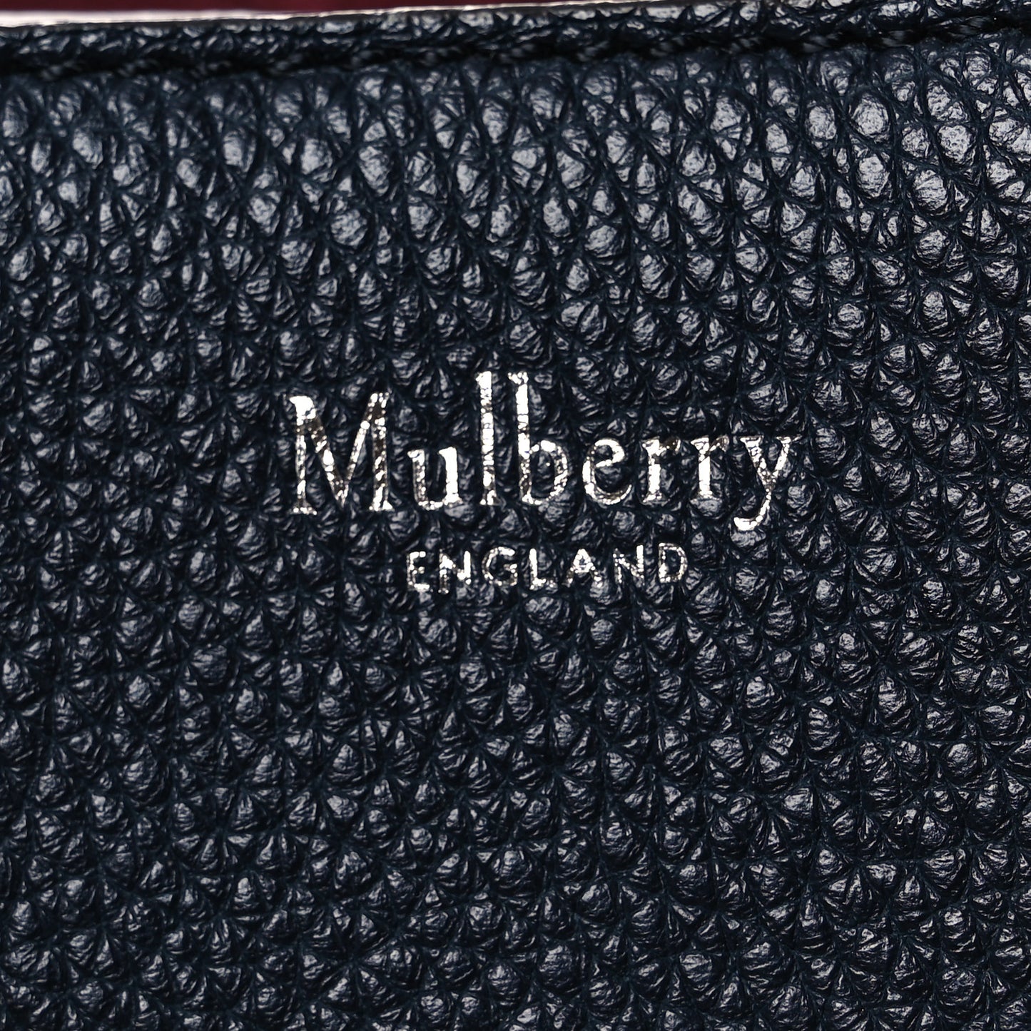 Classic Grain Medium New Bayswater Navy