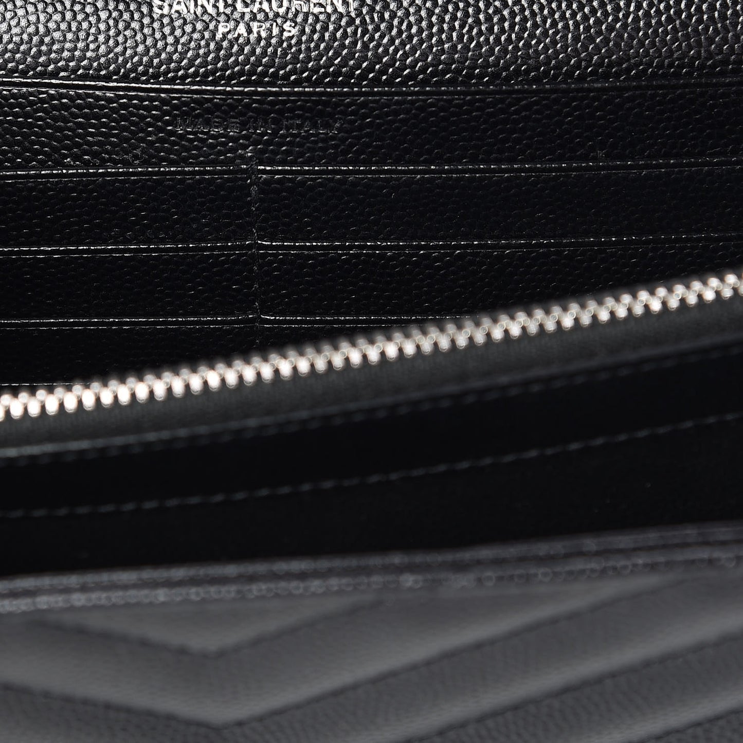 Grain De Poudre Matelasse Chevron Monogram Chain Wallet Black