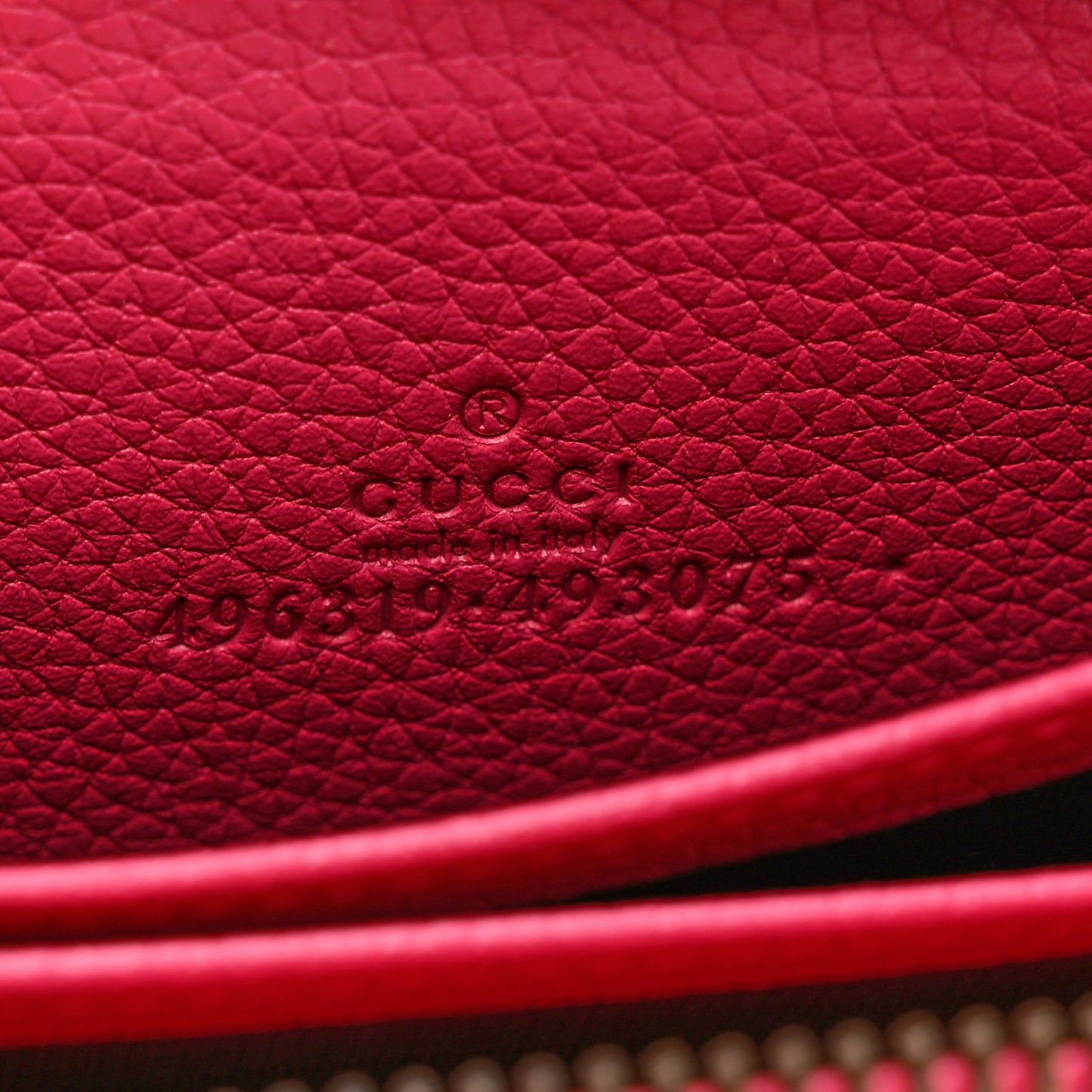 Grained Calfskin Logo Zip Around Card Case Box Pink Green