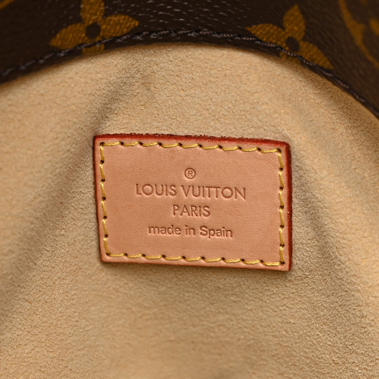 Louis Vuitton Monogram Artsy MM 6 of 12