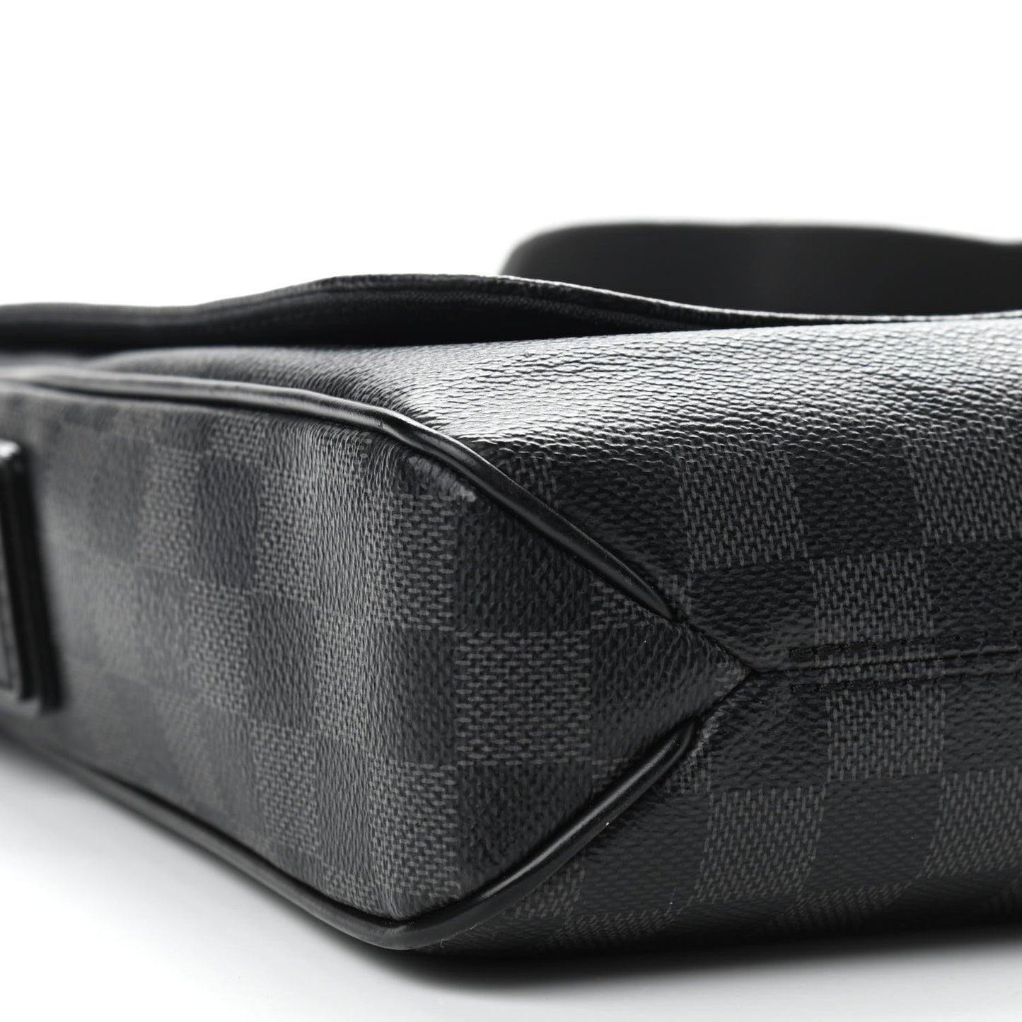 Damier Graphite District PM