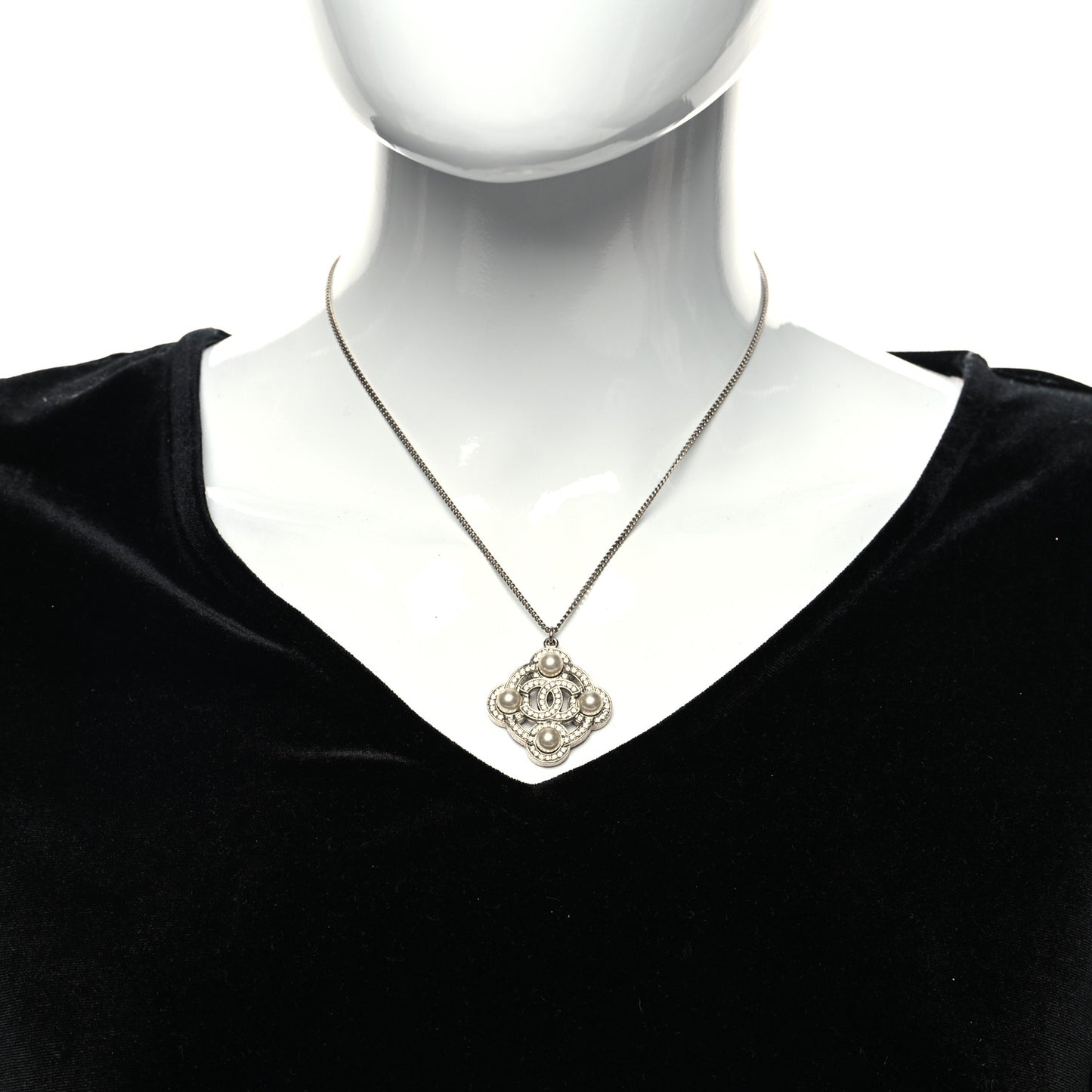 Pearl Crystal CC Pendant Necklace Silver