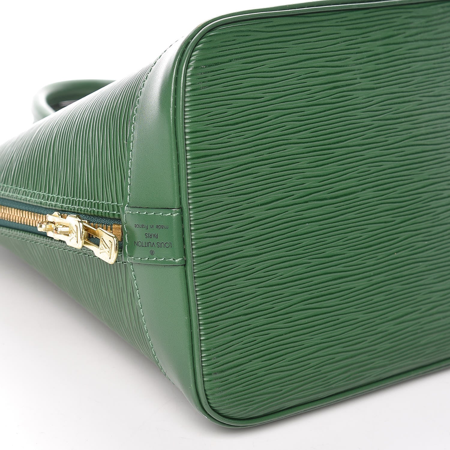 Louis Vuitton Epi Alma PM Borneo 8 of 10