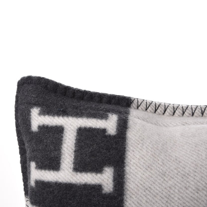 Hermes Wool Cashmere Avalon Pillow PM Ecru Gris Fonce 6 of 6
