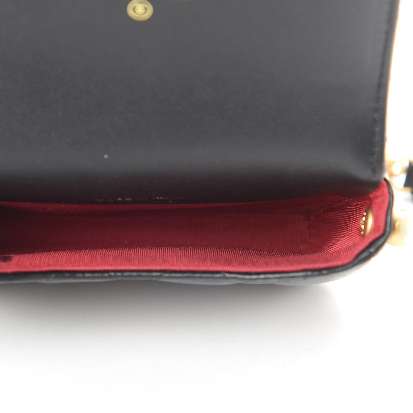 Calfskin Quilted About Pearls Card Holder Flap With Chain Black
