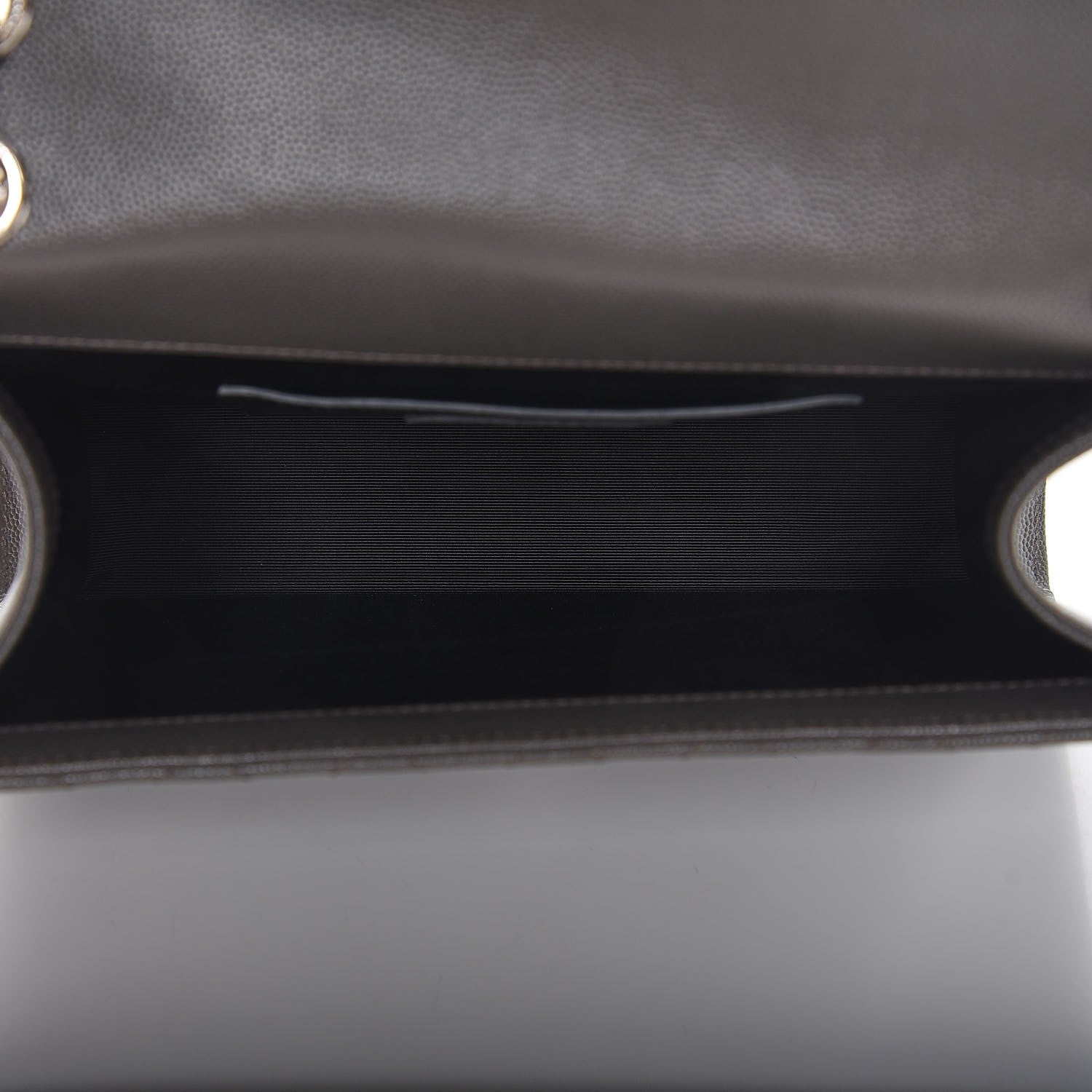 Saint Laurent Grain De Poudre Textured Mixed Matelasse Medium Triquilt Monogram Satchel Earth 3 of 6