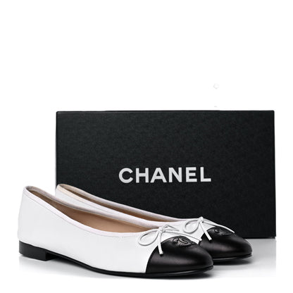 Chanel Lambskin Cap Toe CC Ballerina Flats 40.5 White Black 10 of 10