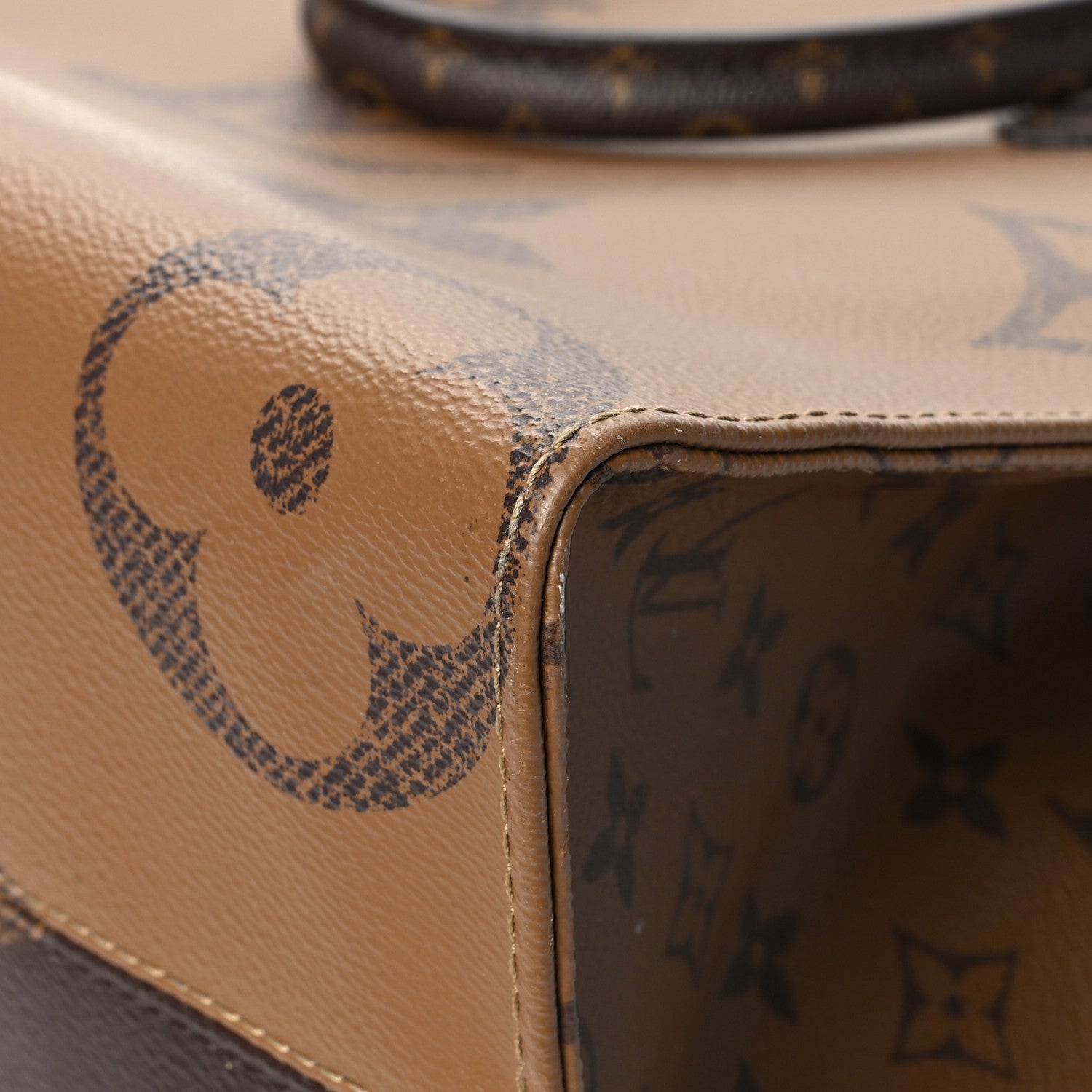 Louis Vuitton Reverse Monogram Giant Onthego MM 10 of 15