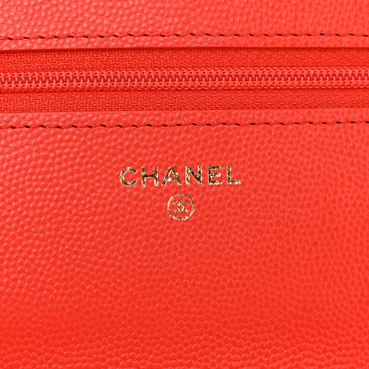 Caviar Quilted Wallet on Chain WOC Red