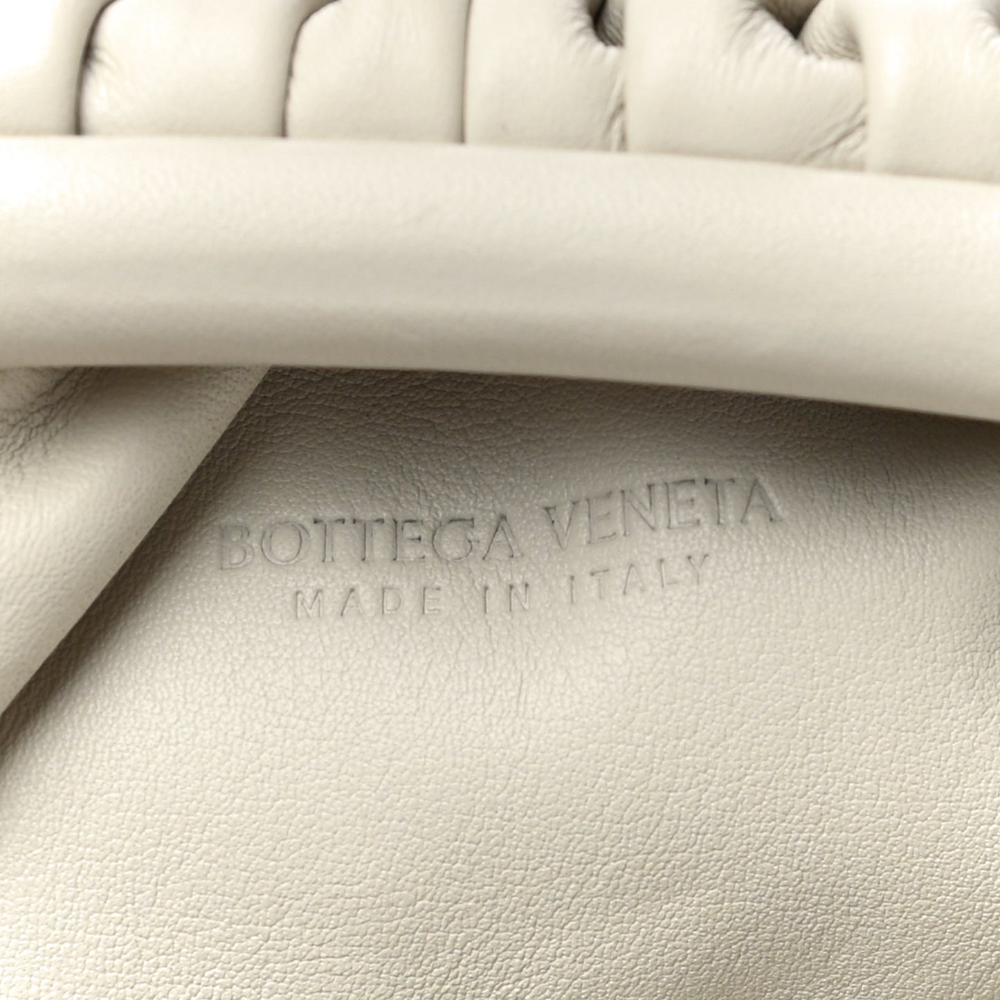 Butter Calfskin The Mini Pouch Plaster