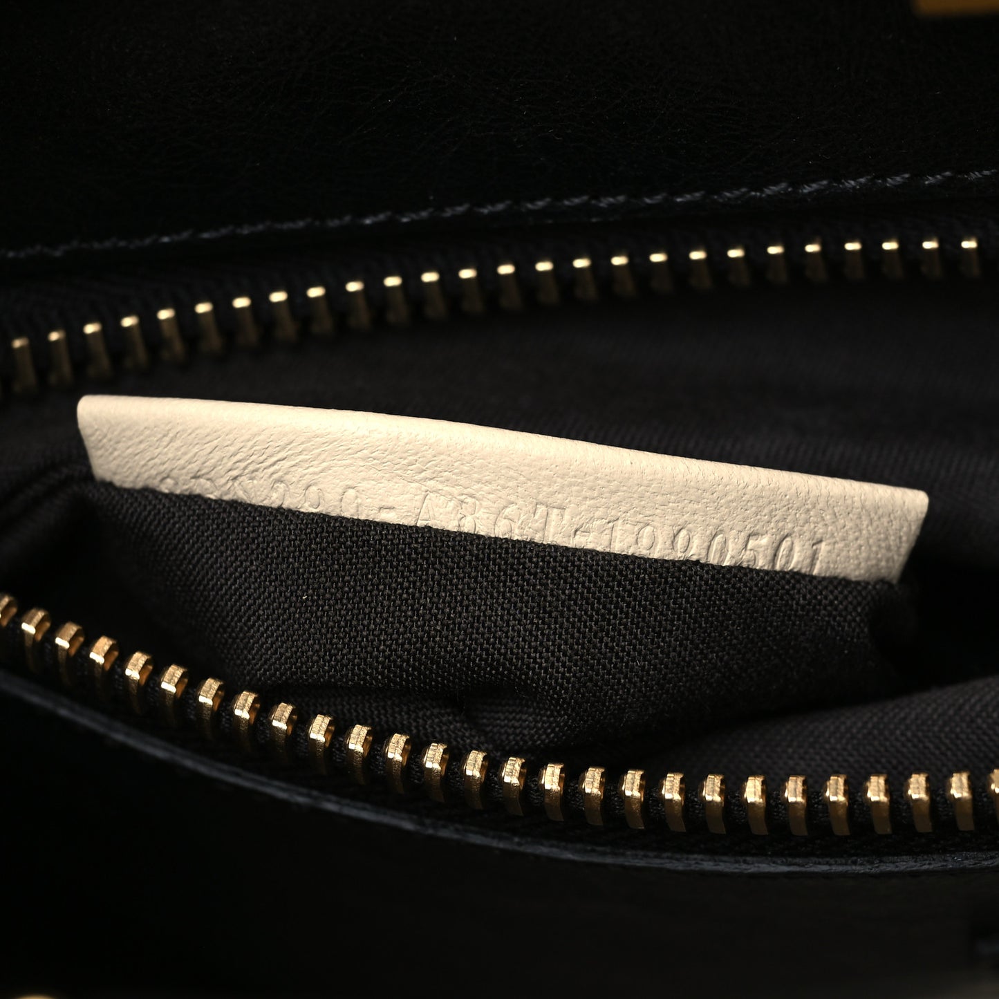 Agnello Old Shine Medium Peekaboo Iconic Satchel Black