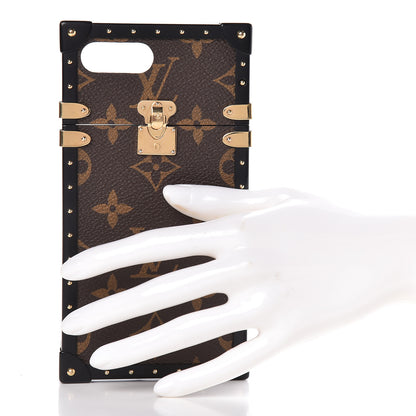 Louis Vuitton Monogram Eye-Trunk iPhone 7 Plus Case 2 of 9