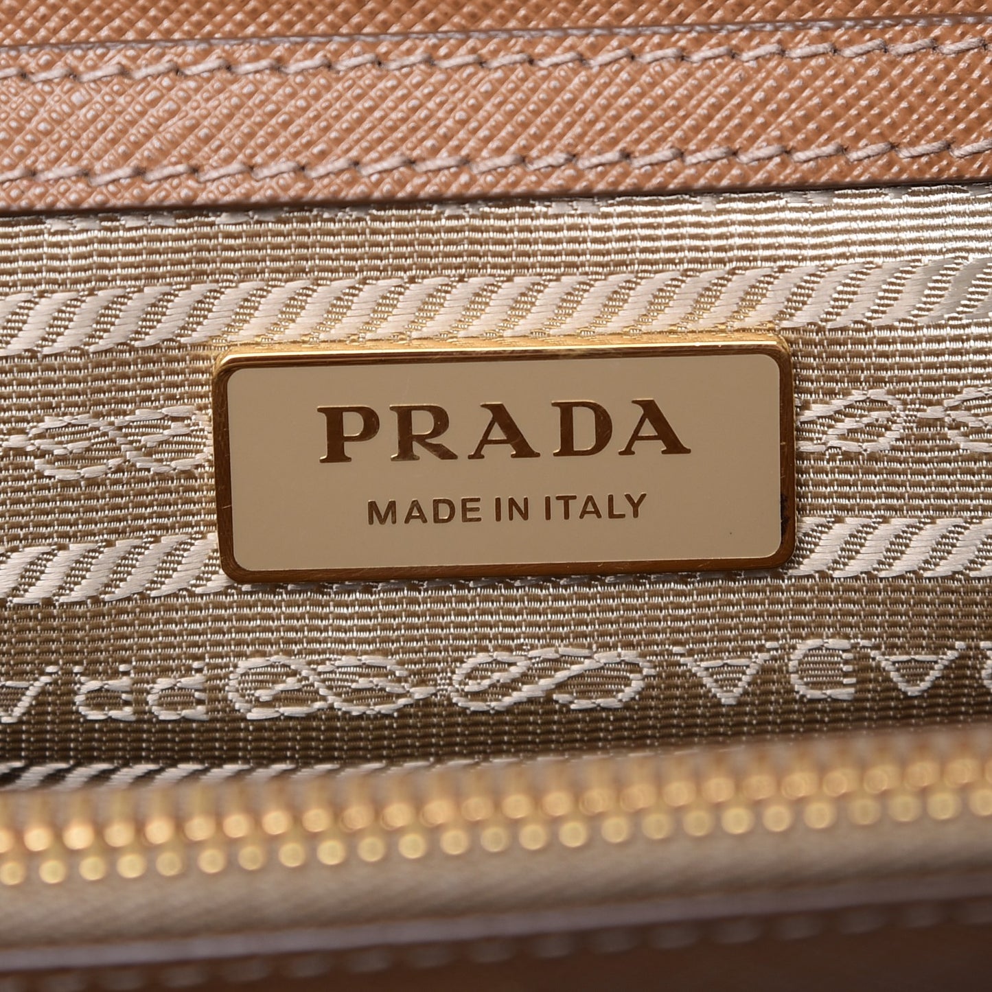 Saffiano Small Galleria Double Zip Tote Caramel