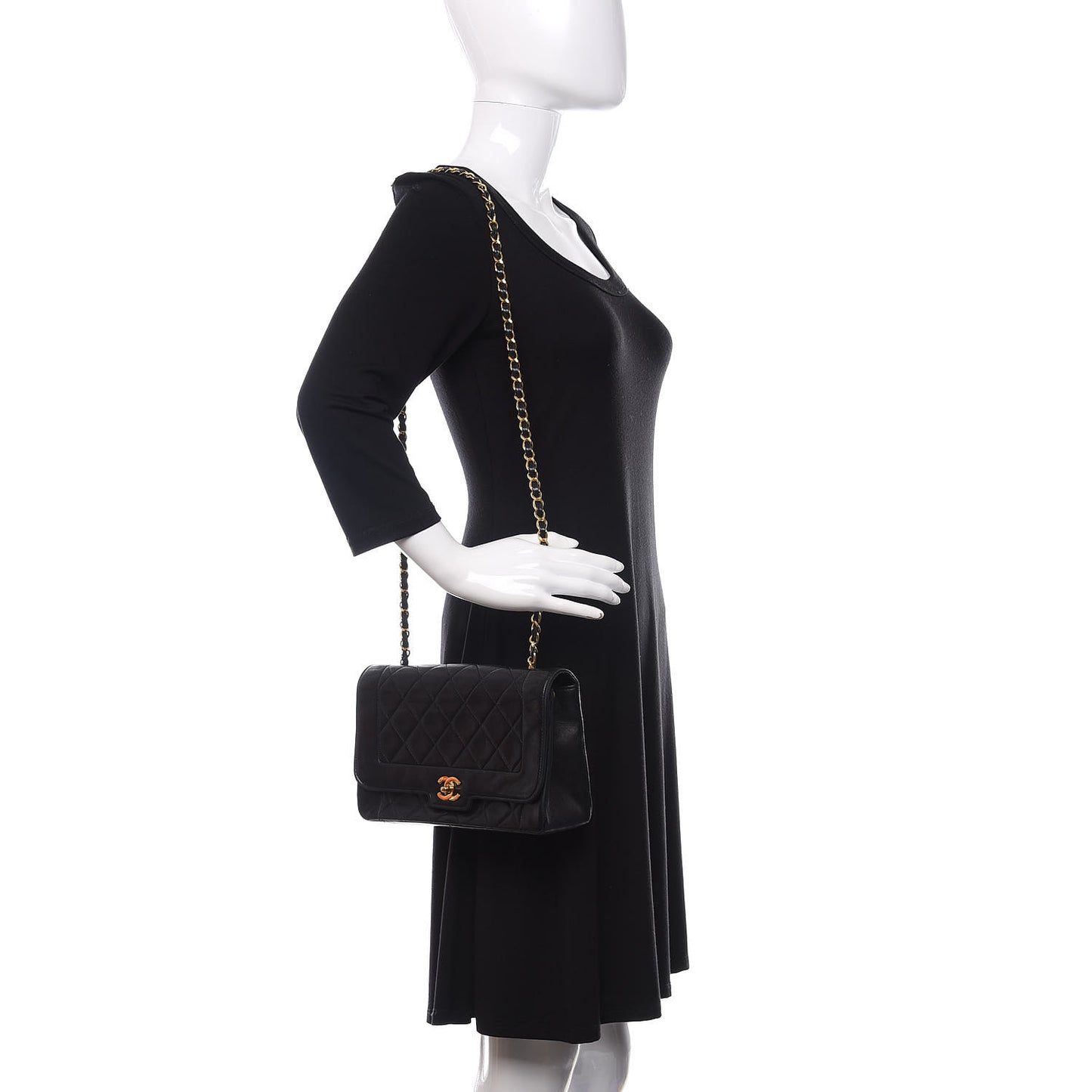 Lambskin Quilted Medium Single Flap Black