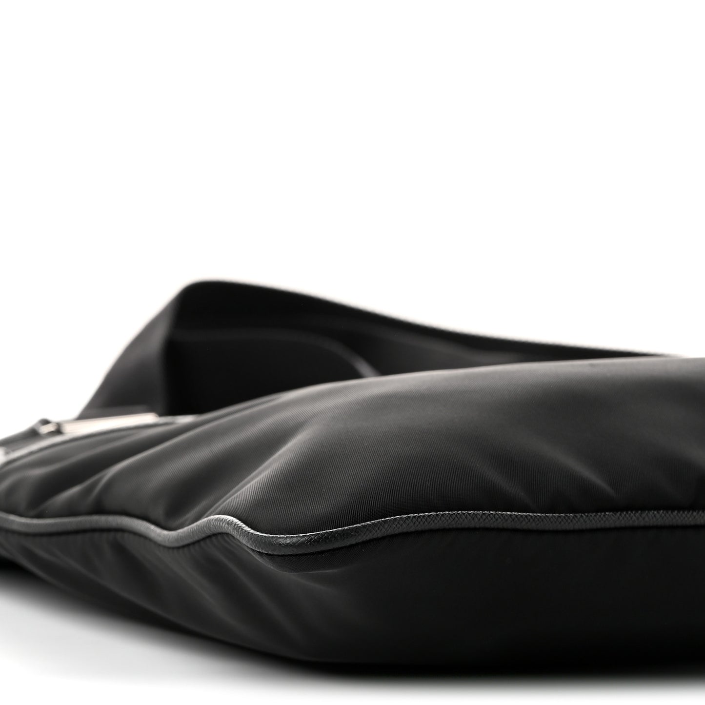 Nylon Vela Flat Messenger Bag Black