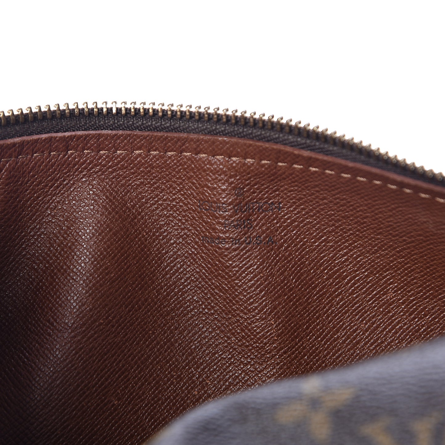 Monogram Papillon 26