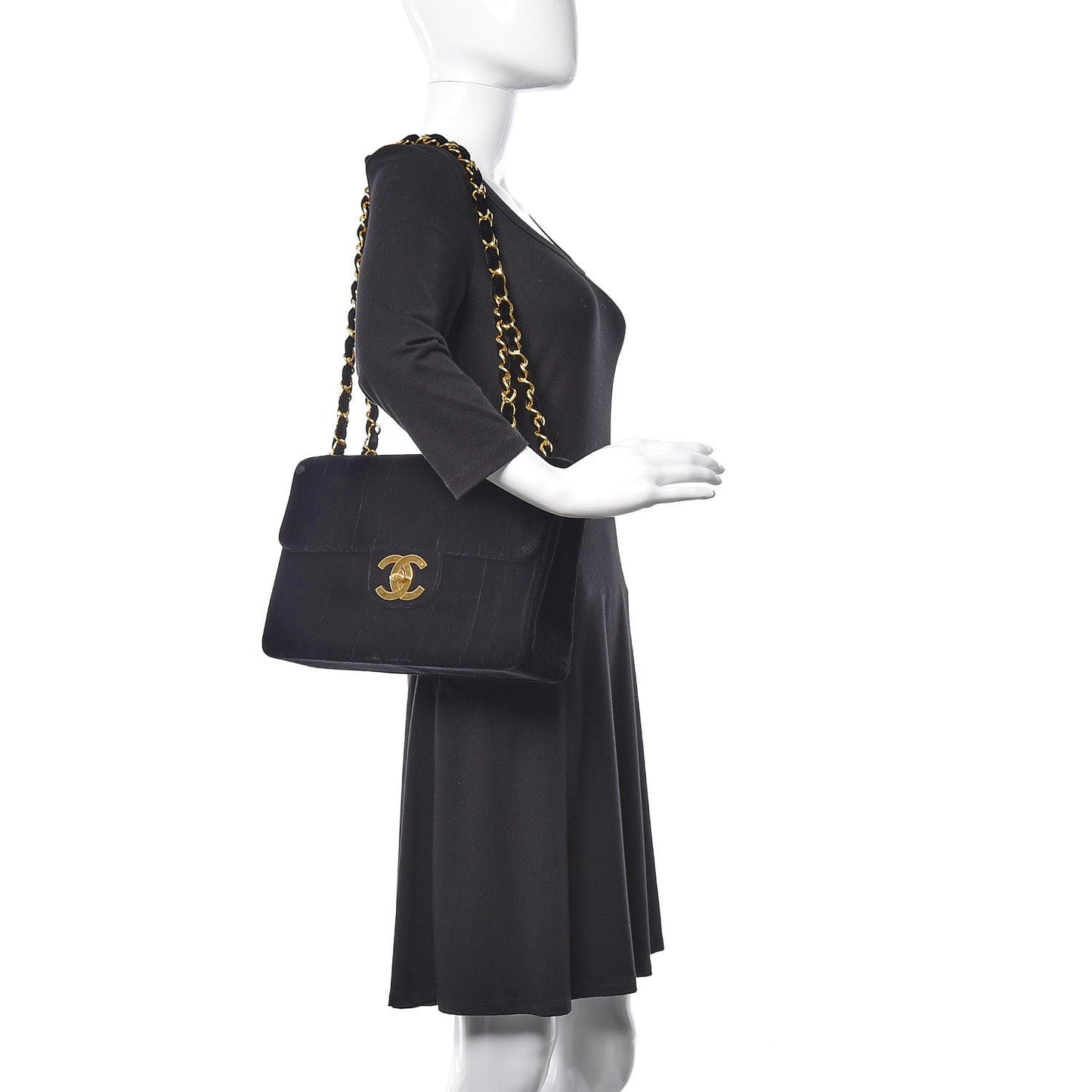 Velvet Vertical Quilted Jumbo Single Flap Black