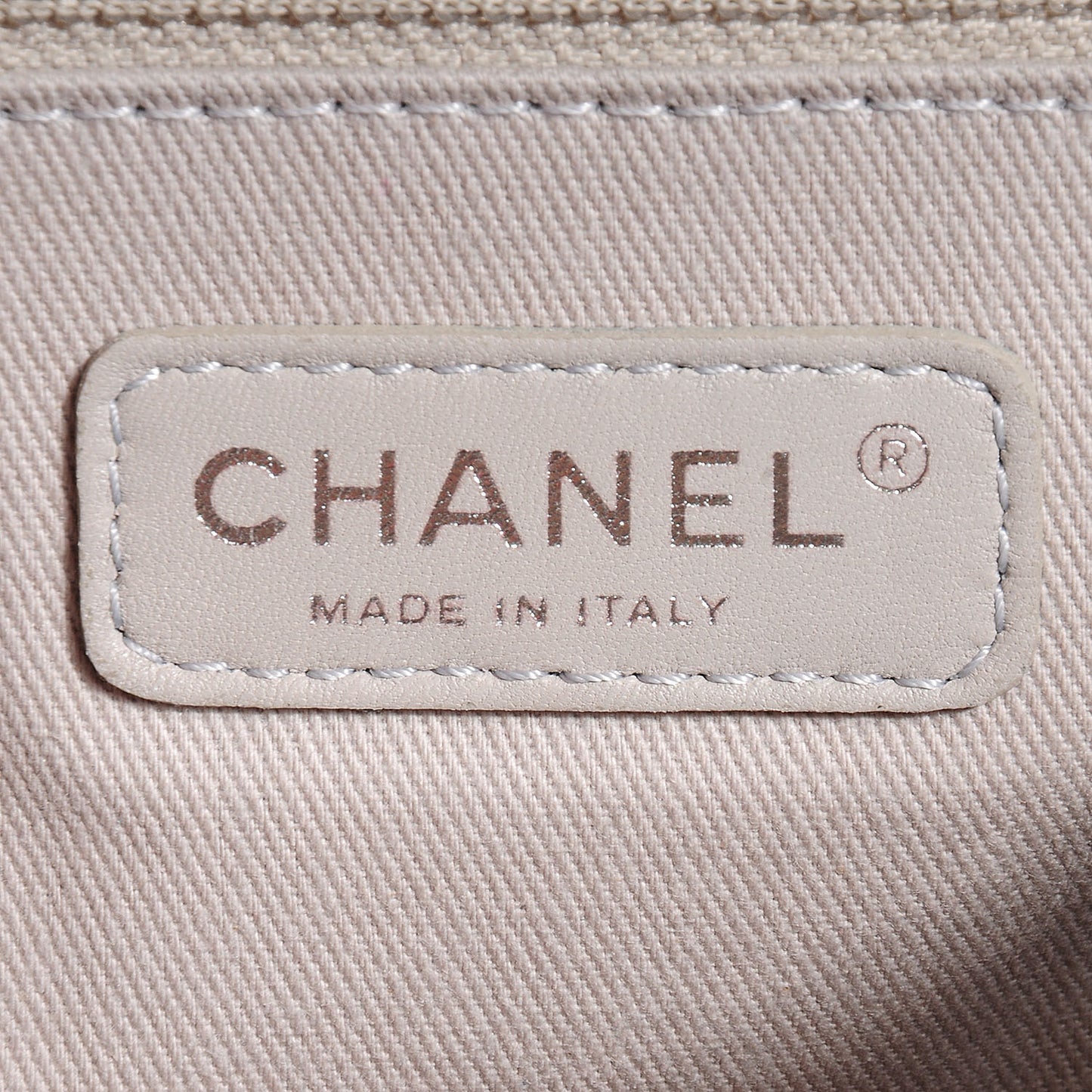 Caviar Jumbo Easy Flap Beige