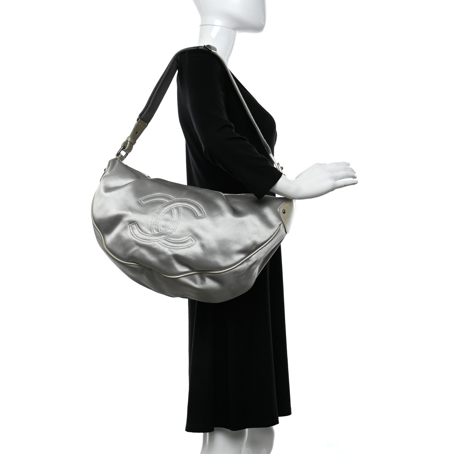 Chanel Satin Caviar CC Hobo Silver 2 of 12