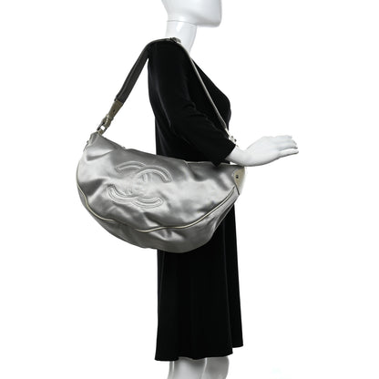 Chanel Satin Caviar CC Hobo Silver 2 of 12