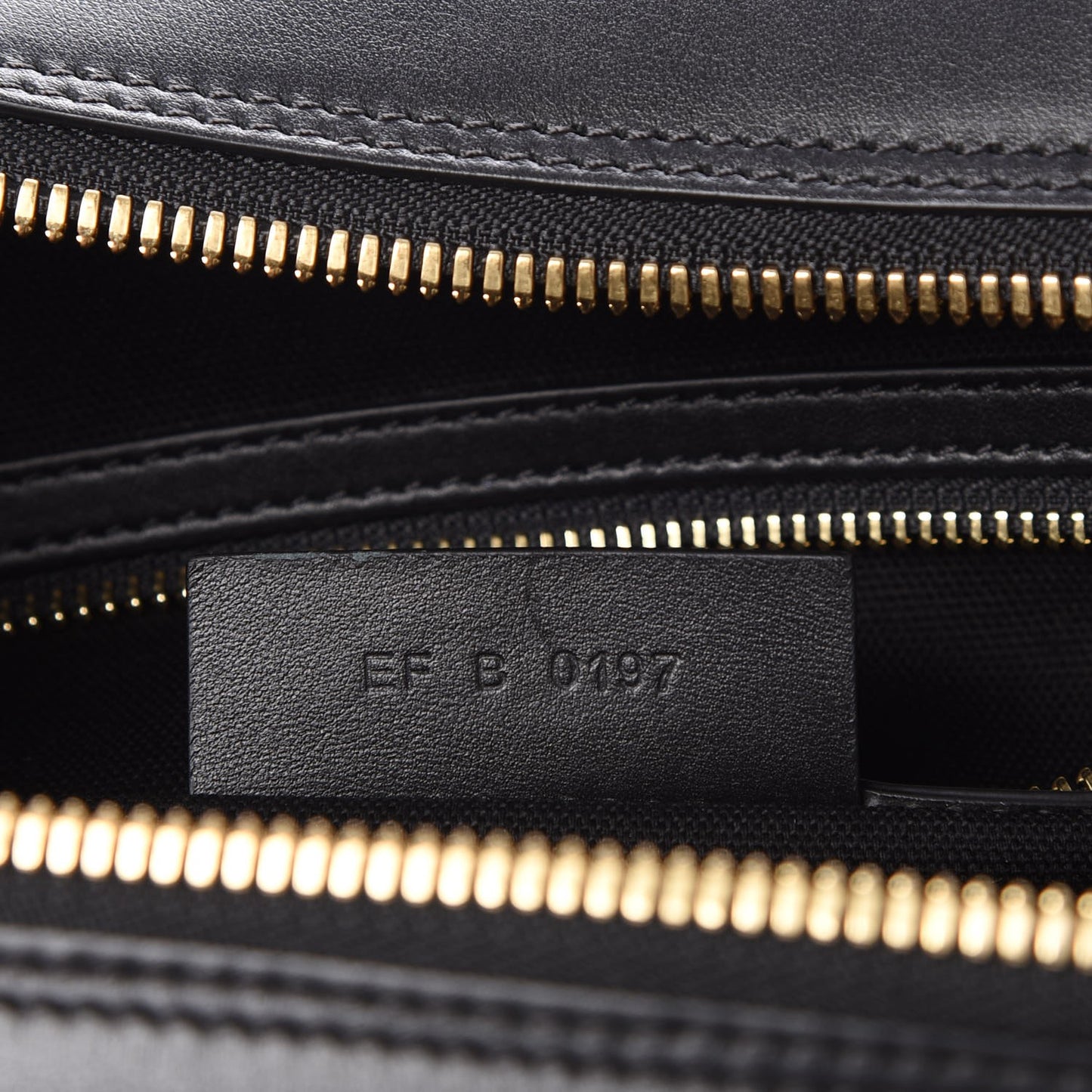 Calfskin Medium Sway Black
