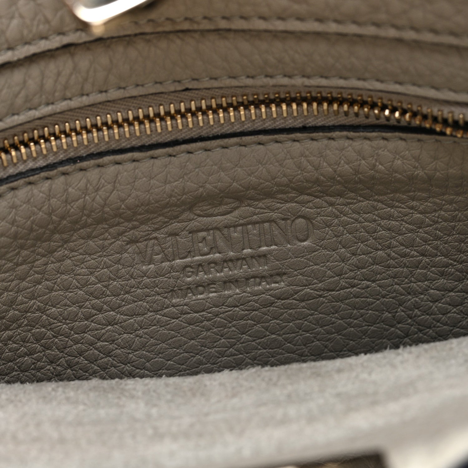 Valentino Garavani Pebbled Calfskin Mini Rockstud Flip-Lock Messenger Bag Pastel Grey 6 of 9