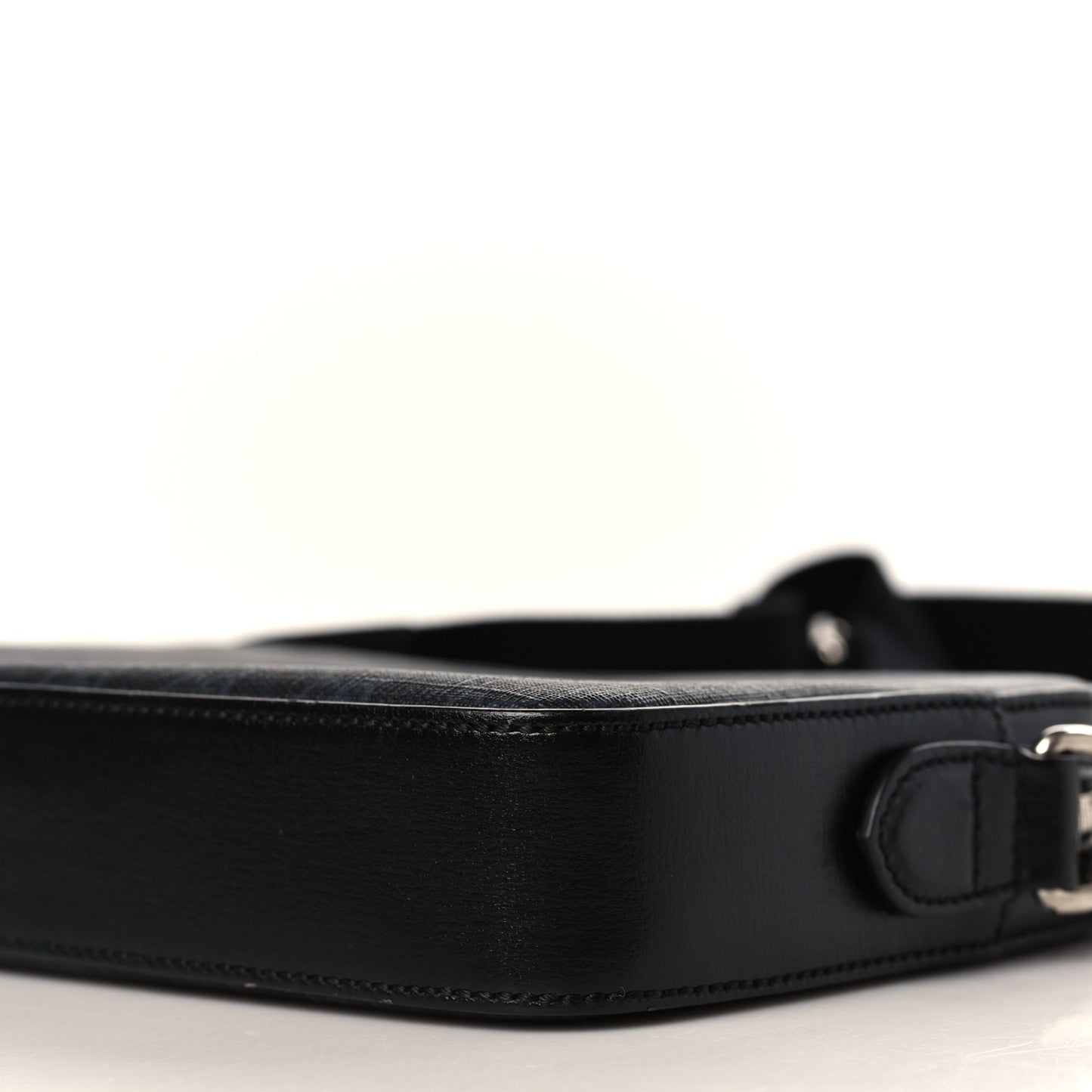 GG Supreme Monogram Azalea Calfskin Retro Interlocking G Wristlet Shoulder Bag Black