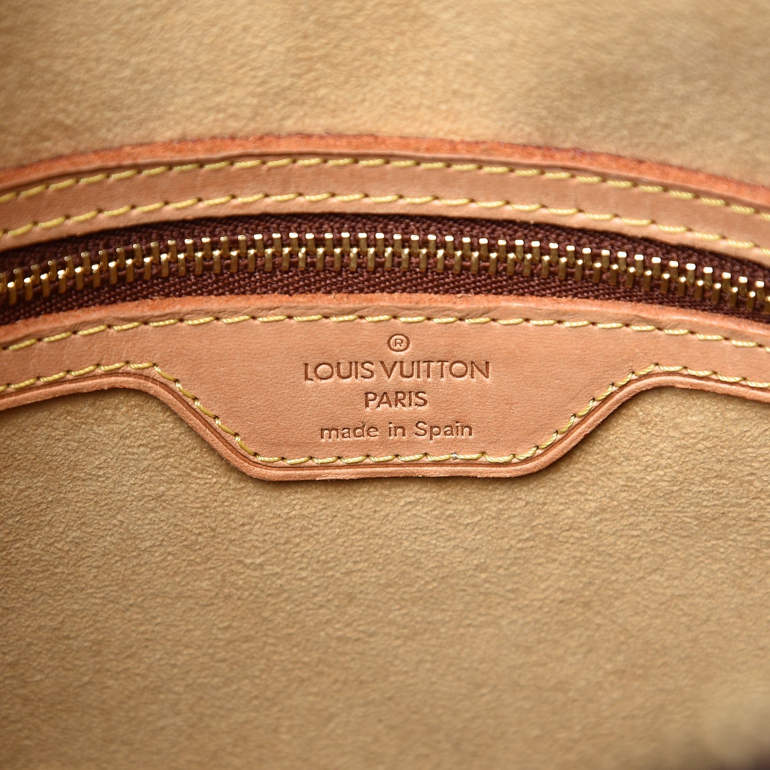 Louis Vuitton Monogram Looping GM 6 of 9