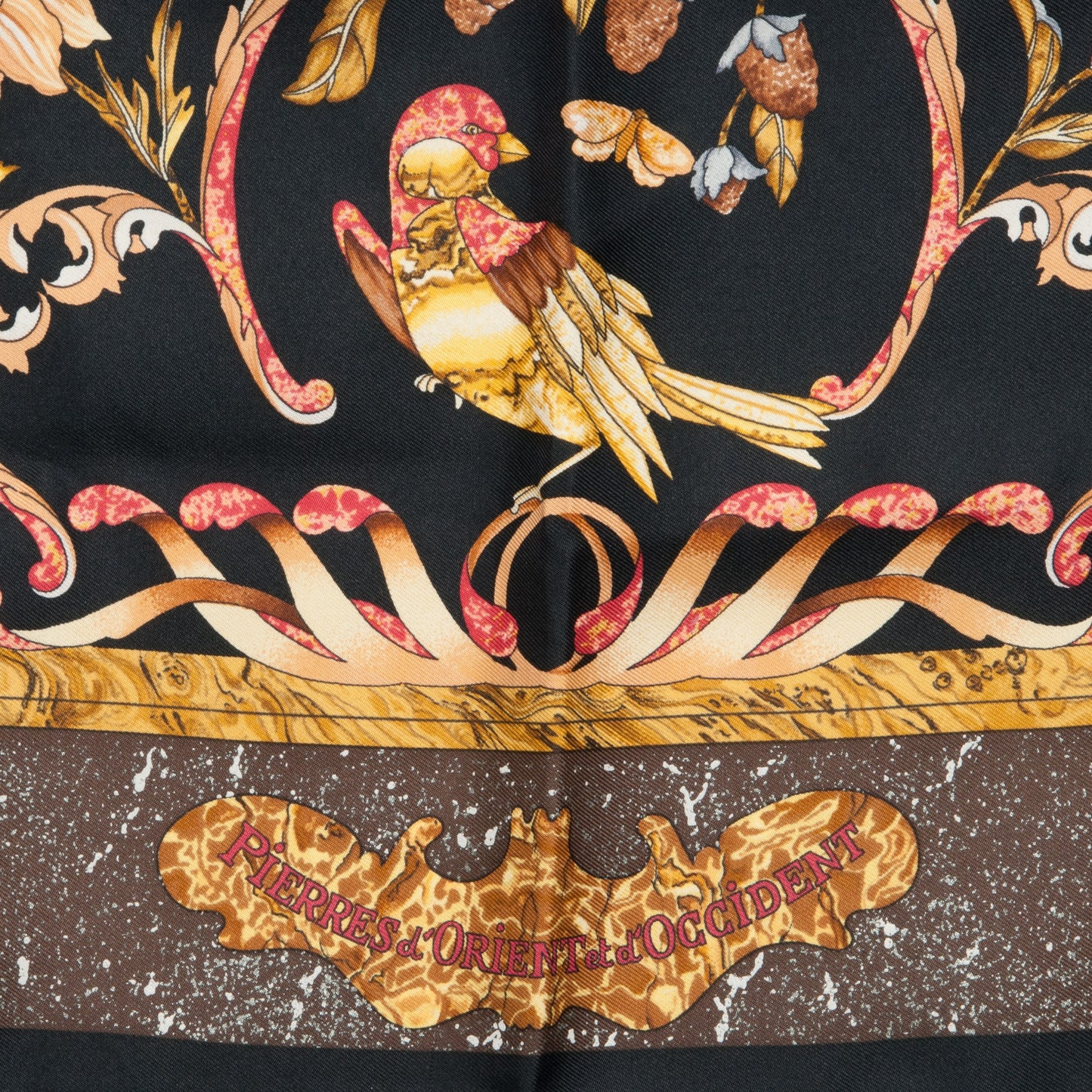 Silk Pierres D'Orient Et D'Occident Scarf 90