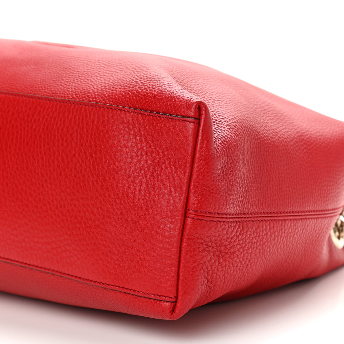 Pebbled Calfskin Medium Soho Chain Shoulder Bag Red