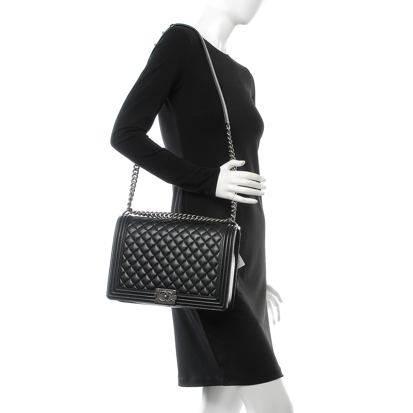 Caviar Quilted Large Boy Flap Black