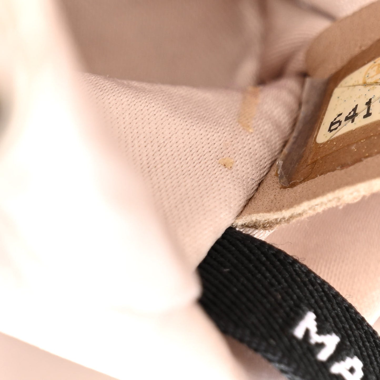 Nylon Travel East West Flap Beige