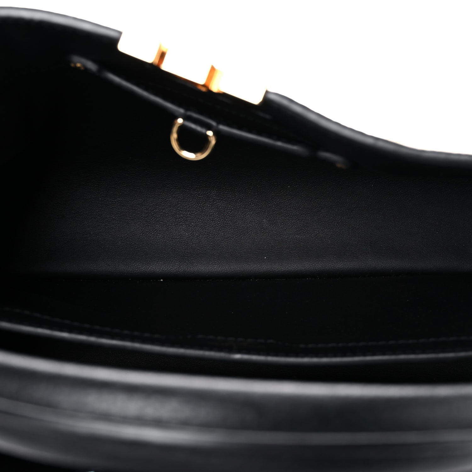 Louis Vuitton Taurillon Capucines PM Creme Black 5 of 10