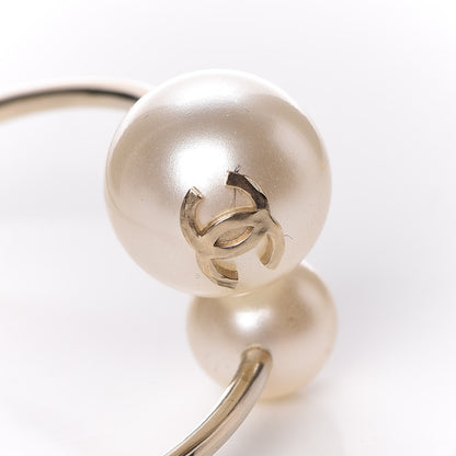 Chanel Pearl Cuff Gold 5 of 7