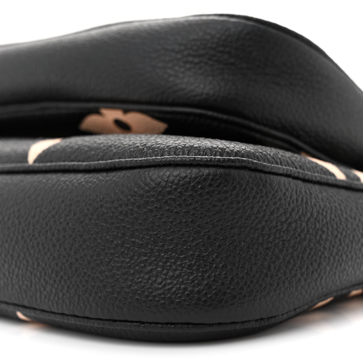 Louis Vuitton LOUIS VUITTON Empreinte Monogram Giant Multi Pochette Accessories Black Beige 10 of 11