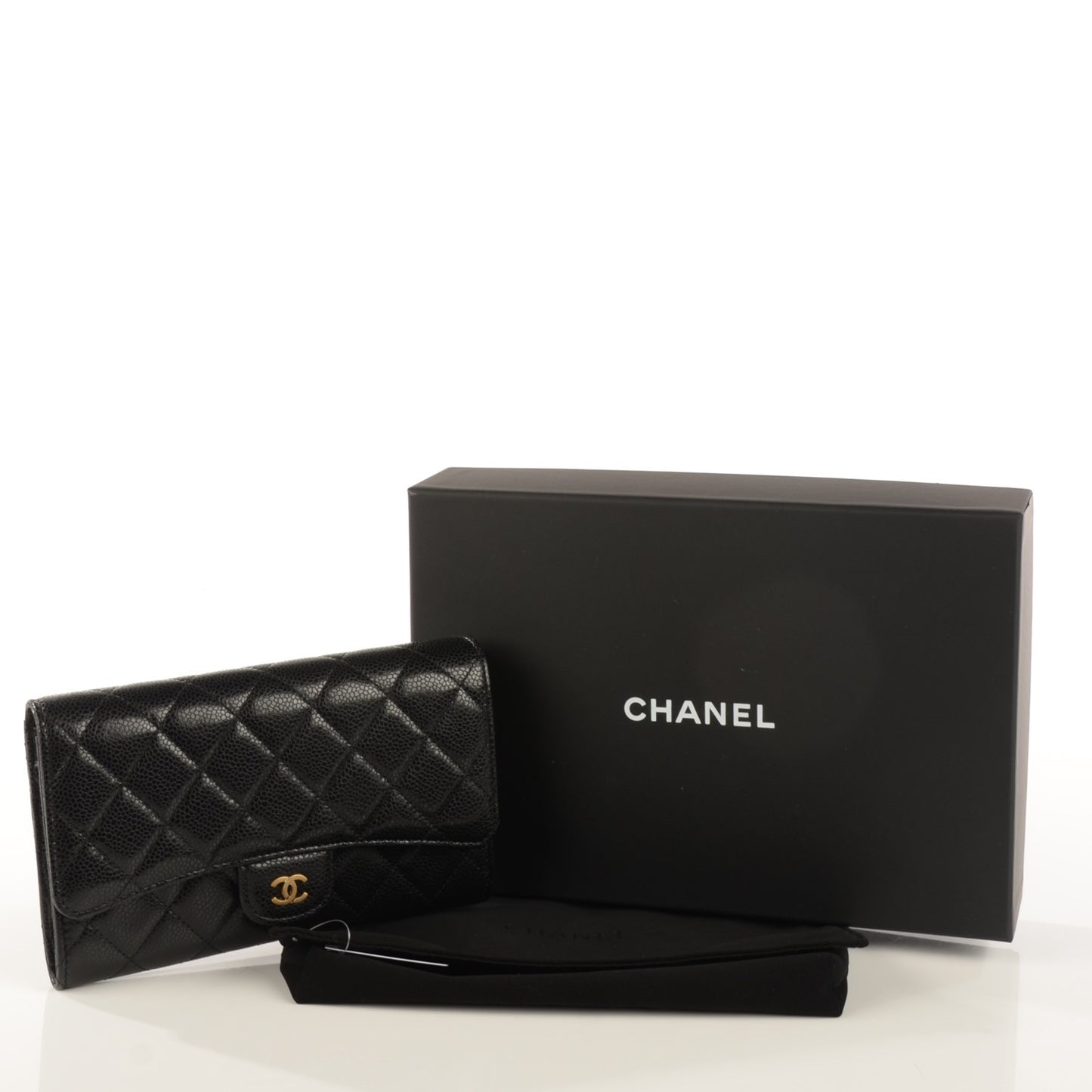 Caviar Quilted Wallet With Chain Black