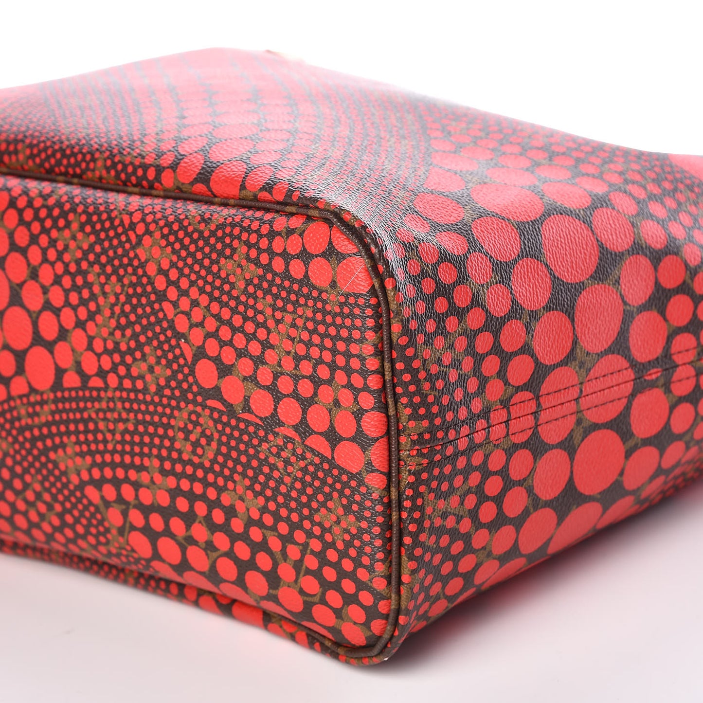 Monogram Kusama Waves Neverfull MM Red