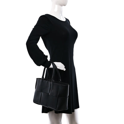 Bottega Veneta Nappa Maxi Intrecciato Arco Tote Black 2 of 10