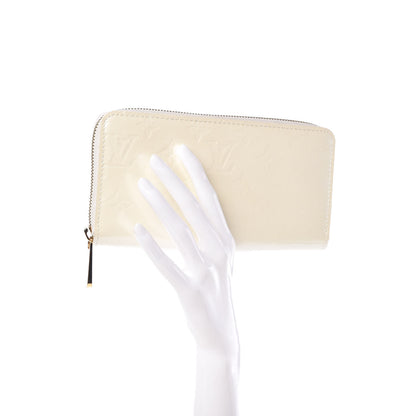 Louis Vuitton Vernis Zippy Wallet Perle 2 of 8