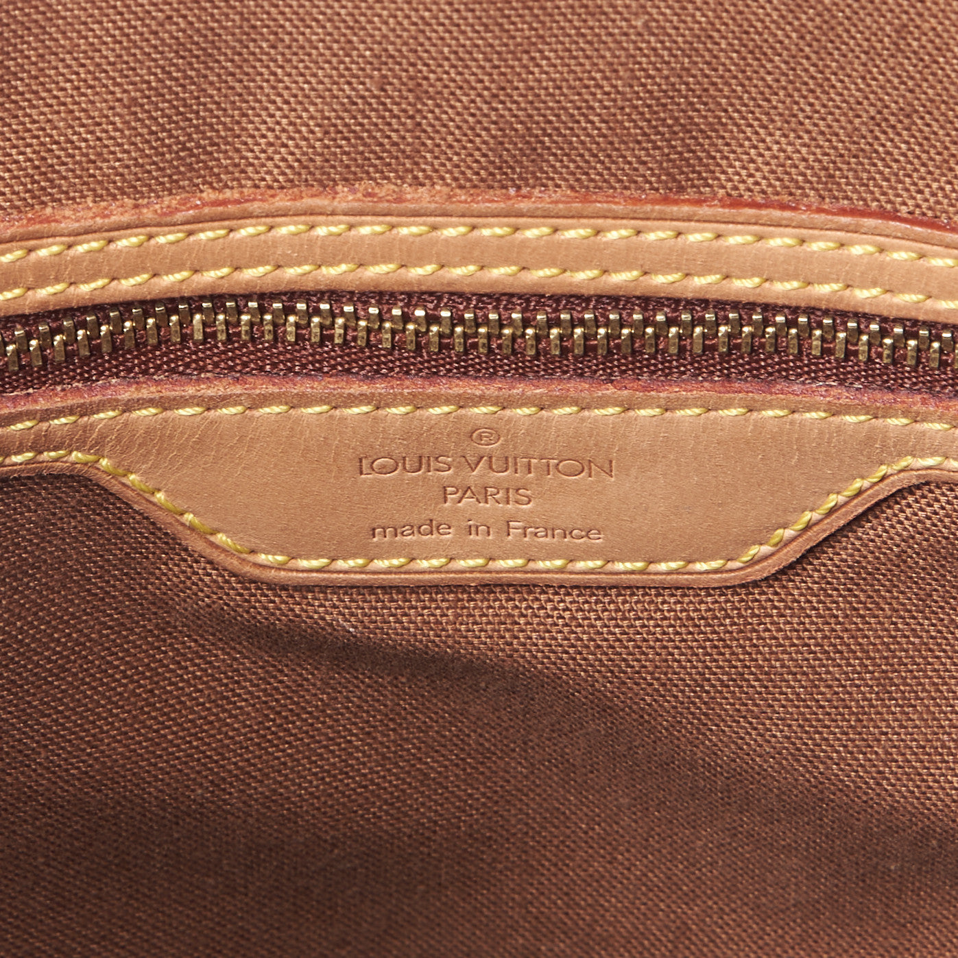 Louis Vuitton Monogram Cabas Mezzo 7 of 7