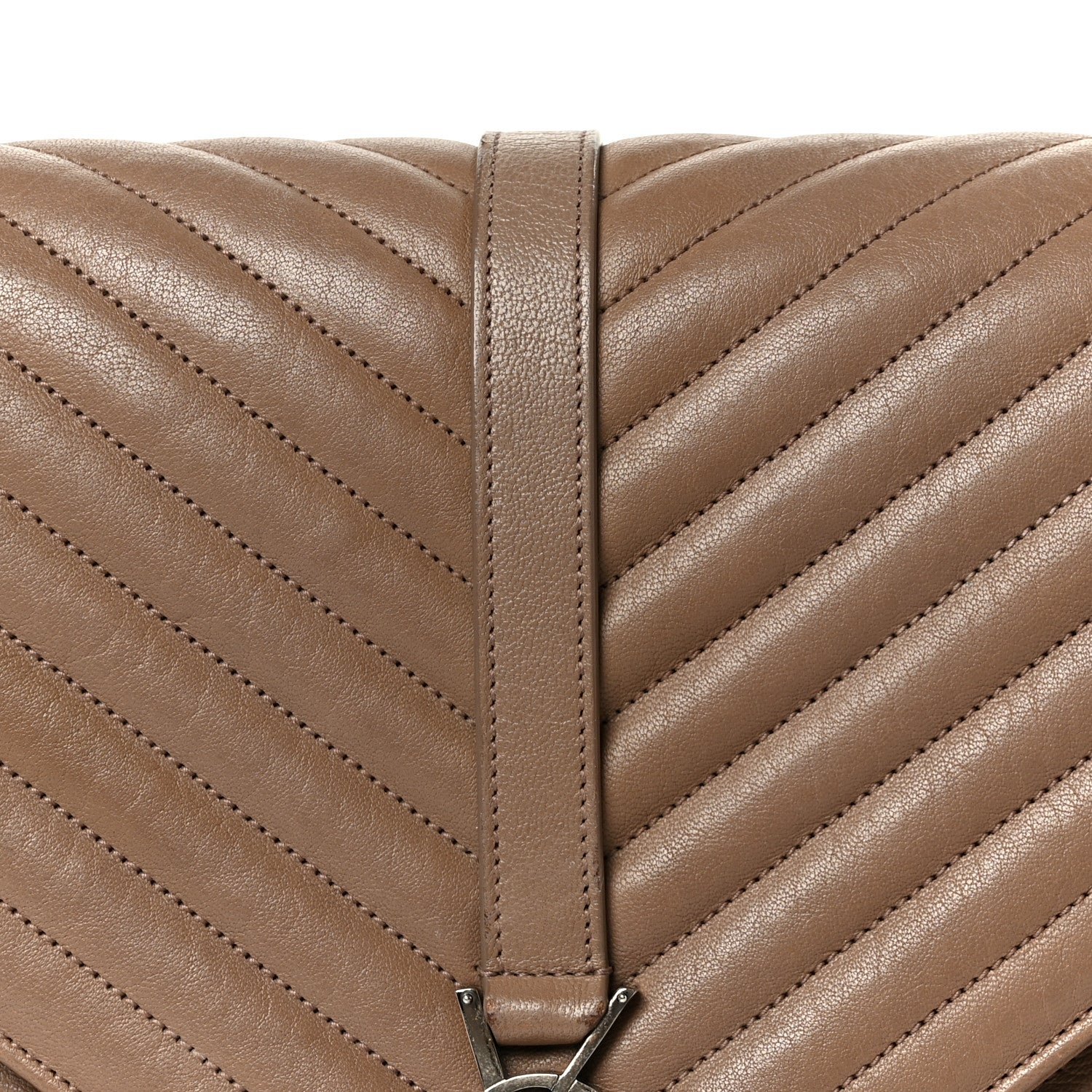 Saint Laurent Sheepskin Matelasse Chevron Monogram Large College Bag Fard 9 of 11