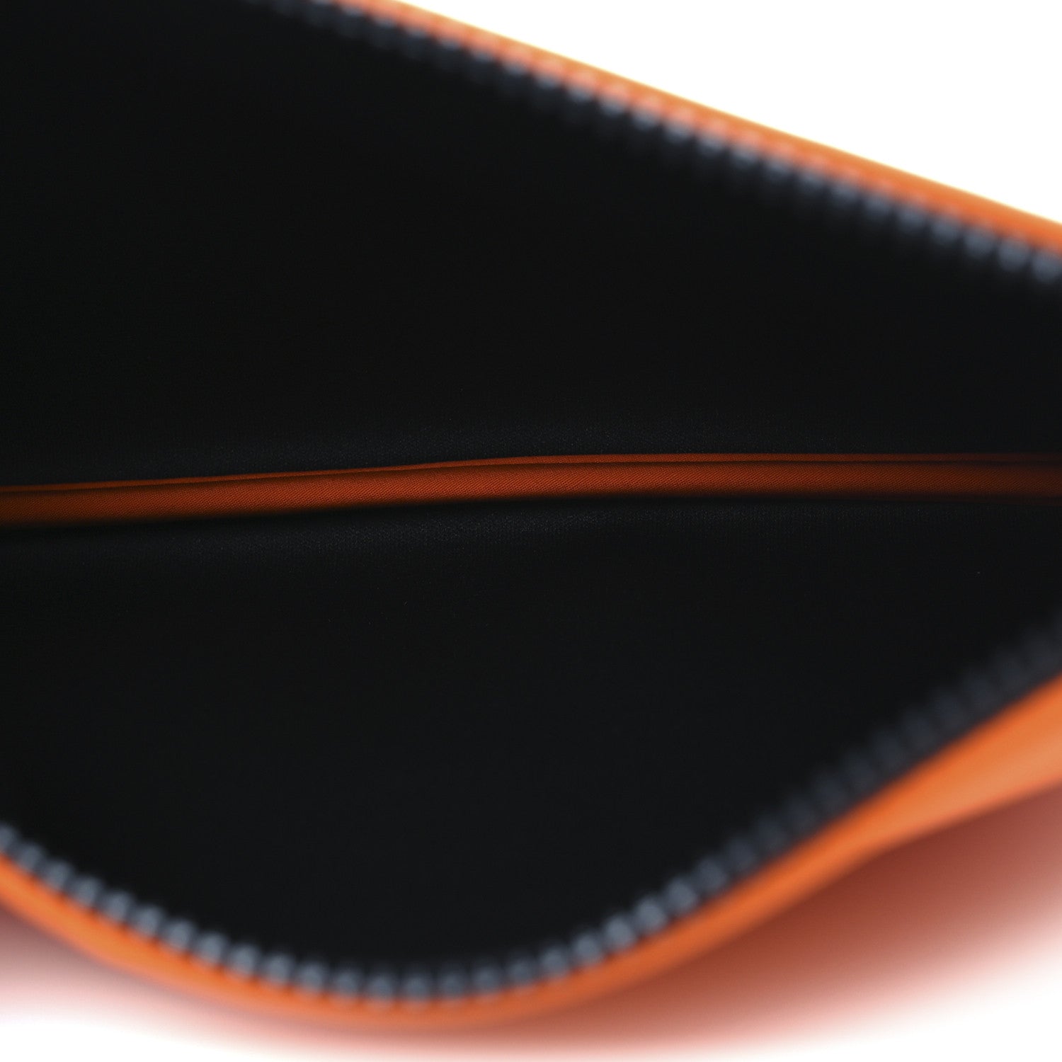 Hermes Neoprene Neobain Medium Case Orange 5 of 9