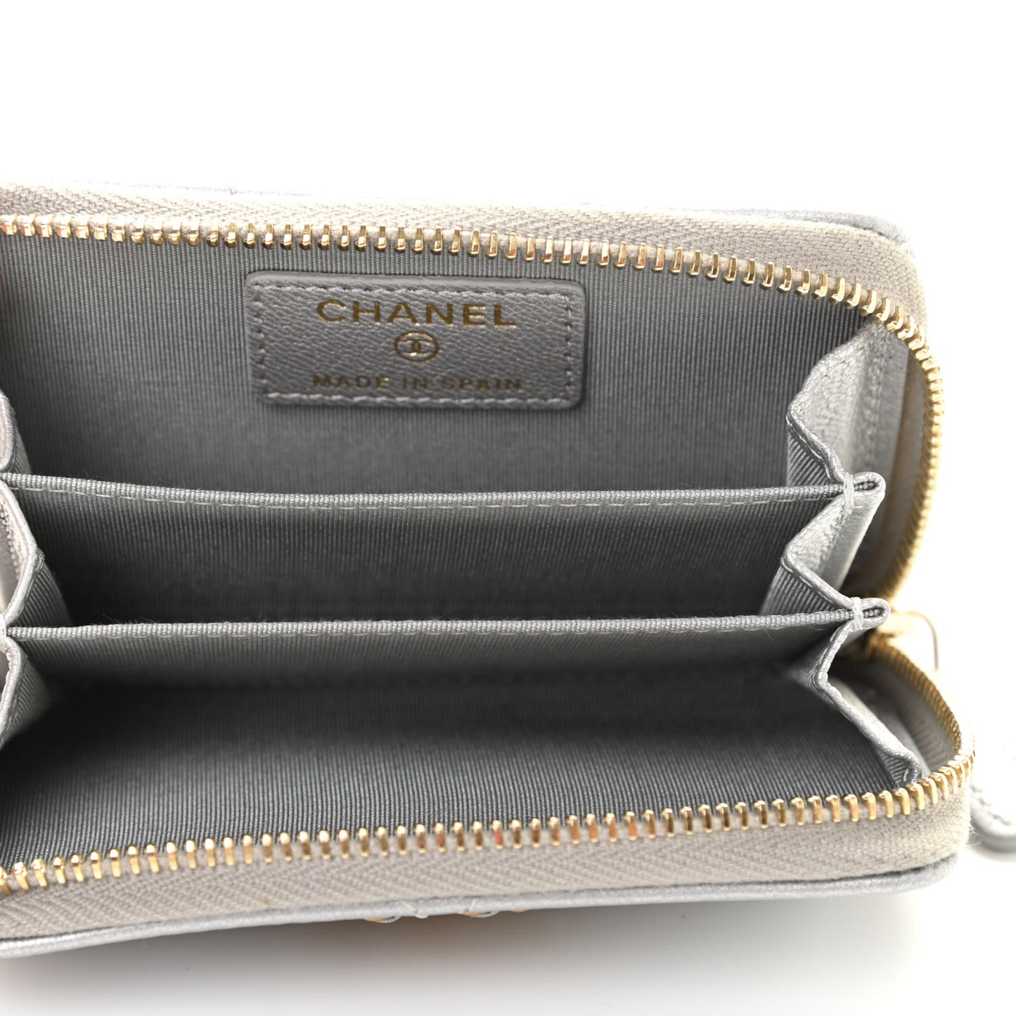 Metallic Goatskin Quilted Chanel 19 Zip Around Coin Purse Wallet Silver